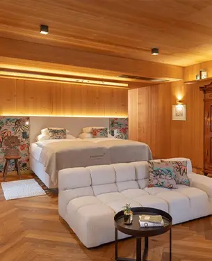 hotel room in badrinath