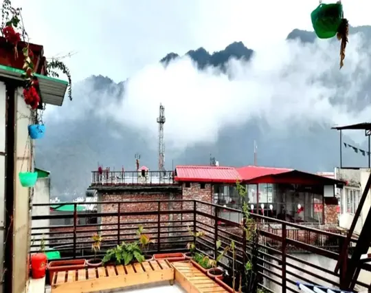 Mountain View Tapovan