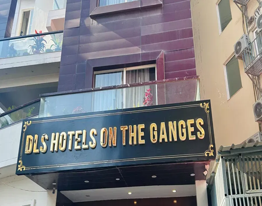 DLS Hotel on the Ganges