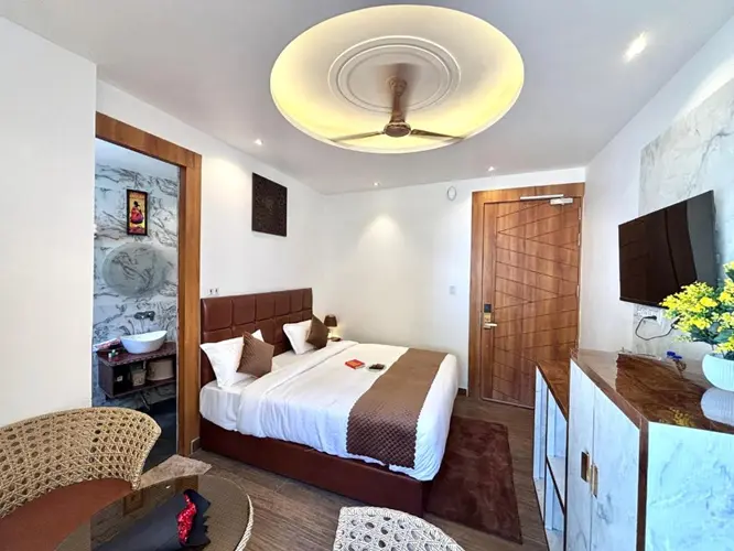 Room Image