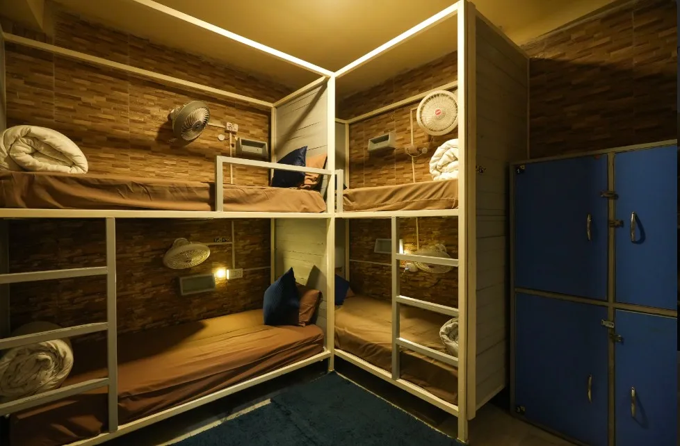 4 Bed Mixed Dormitory with breakfast and dinner or lunch